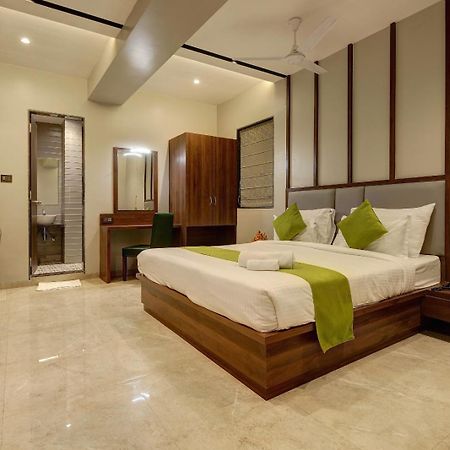 Magnus Fortune House Business Hotel , Magarpatta Mundhva المظهر الخارجي الصورة