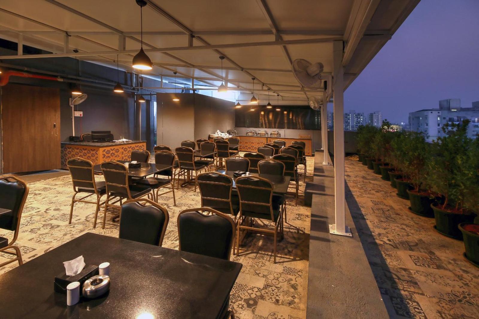 Magnus Fortune House Business Hotel , Magarpatta Mundhva المظهر الخارجي الصورة
