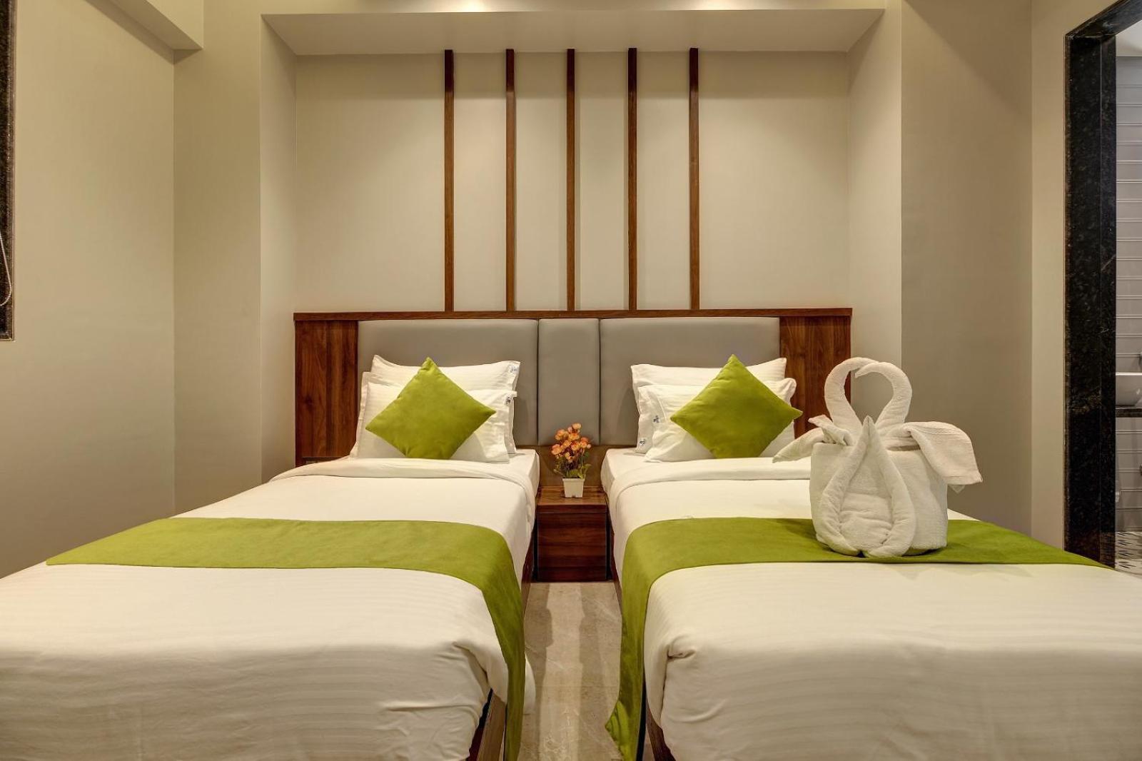 Magnus Fortune House Business Hotel , Magarpatta Mundhva المظهر الخارجي الصورة