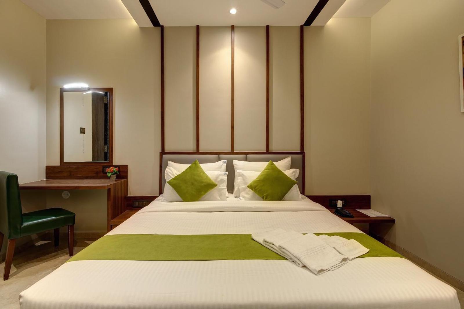 Magnus Fortune House Business Hotel , Magarpatta Mundhva المظهر الخارجي الصورة