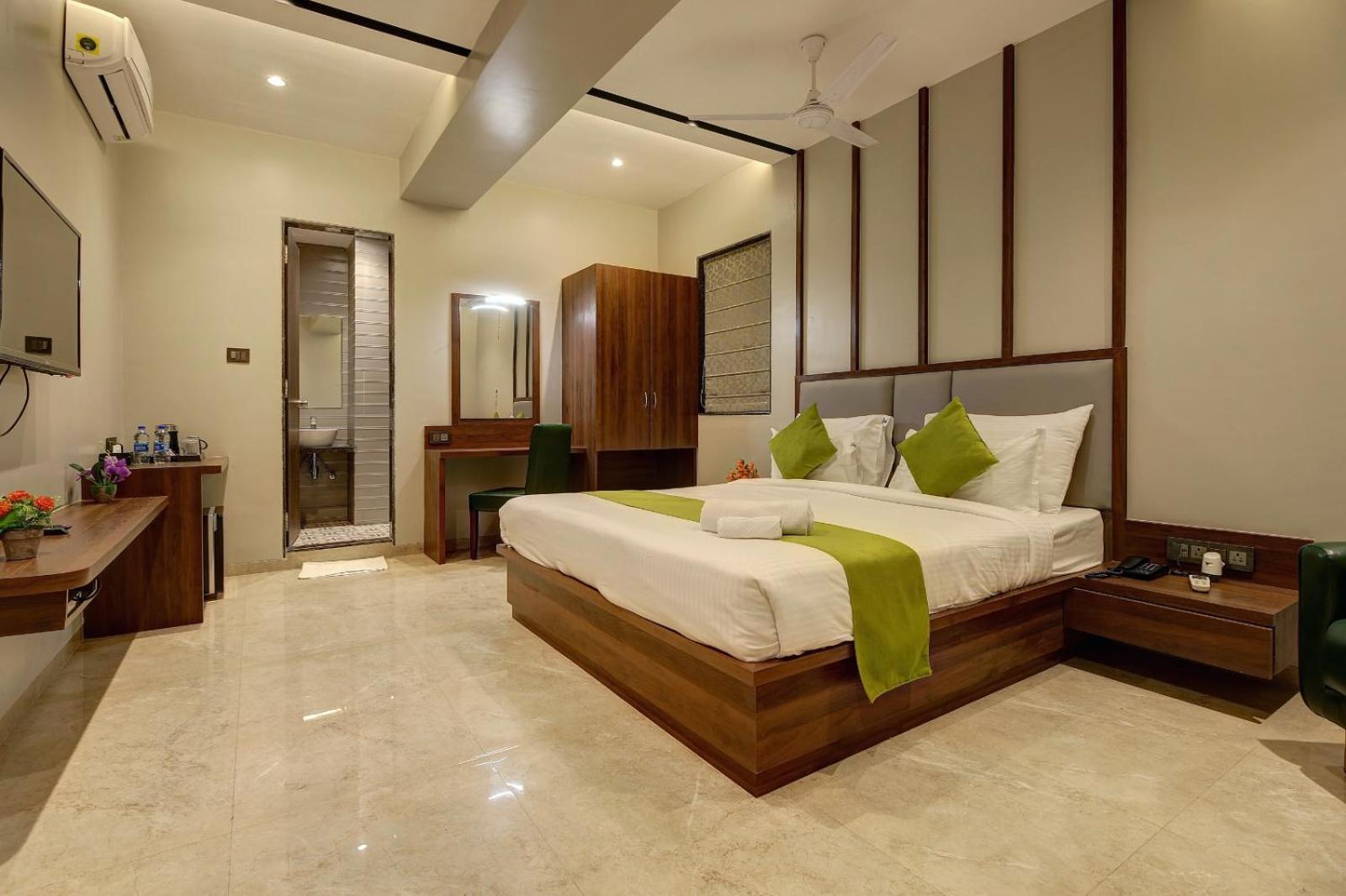 Magnus Fortune House Business Hotel , Magarpatta Mundhva المظهر الخارجي الصورة