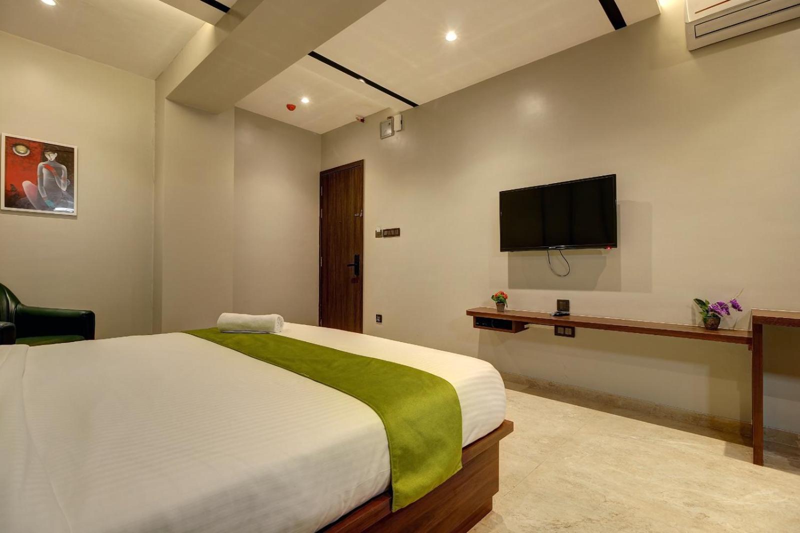 Magnus Fortune House Business Hotel , Magarpatta Mundhva المظهر الخارجي الصورة
